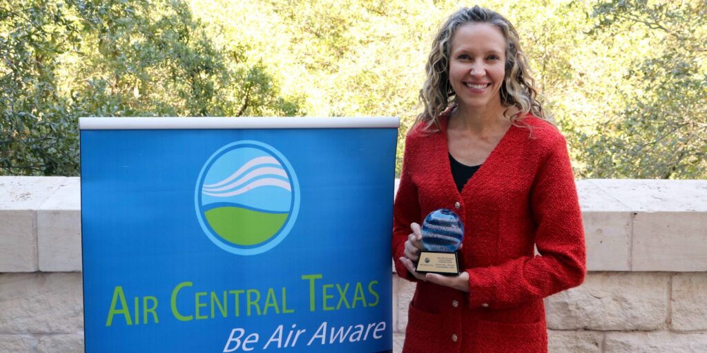 Click to read more about the Bill Gill Air Quality Award.
